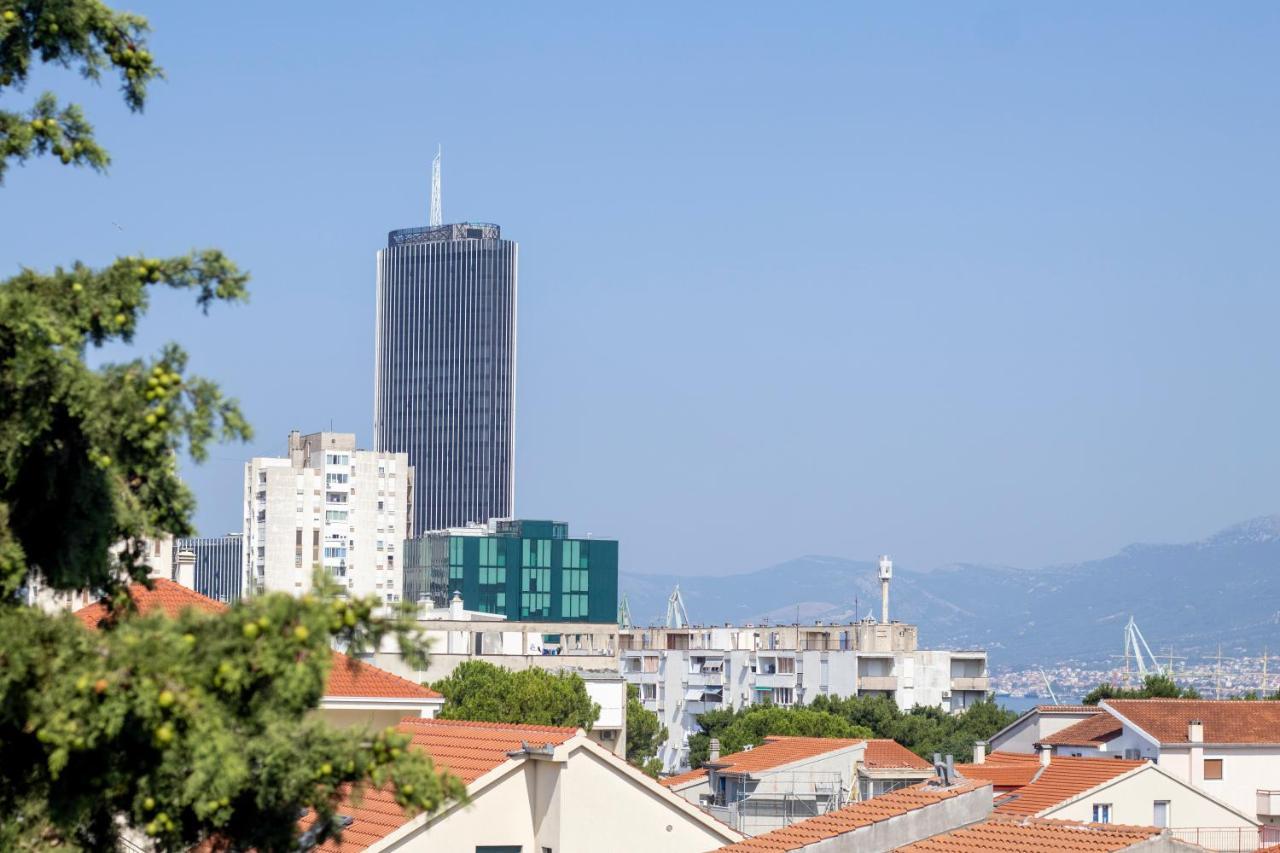 Apartamento Retro Split Exterior foto
